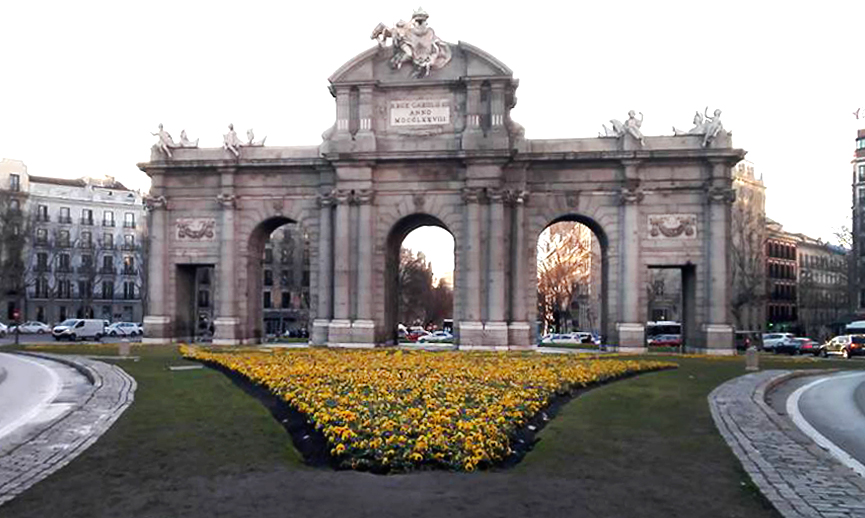 Puerta de Alcalá en Madrid, España.