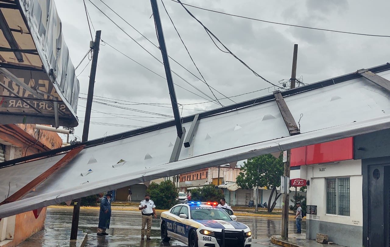 espectacular 1-lluvia-cancun