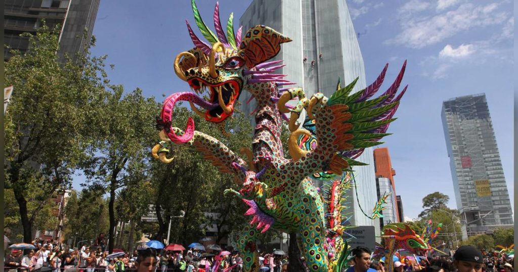 Alebrijes Monumentales