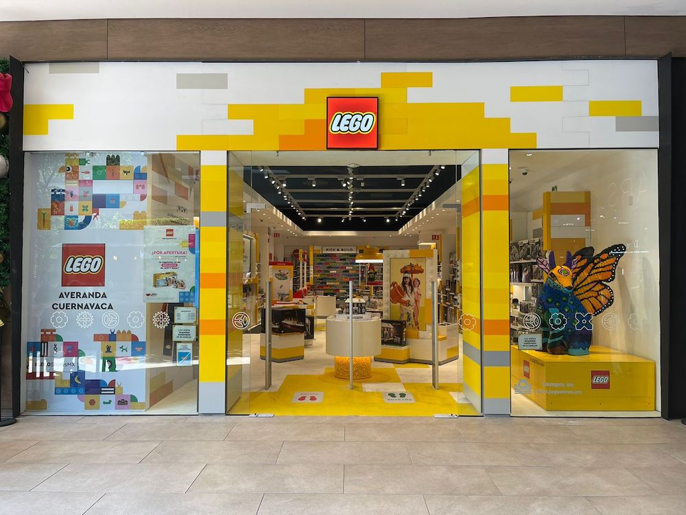 LEGO Stores